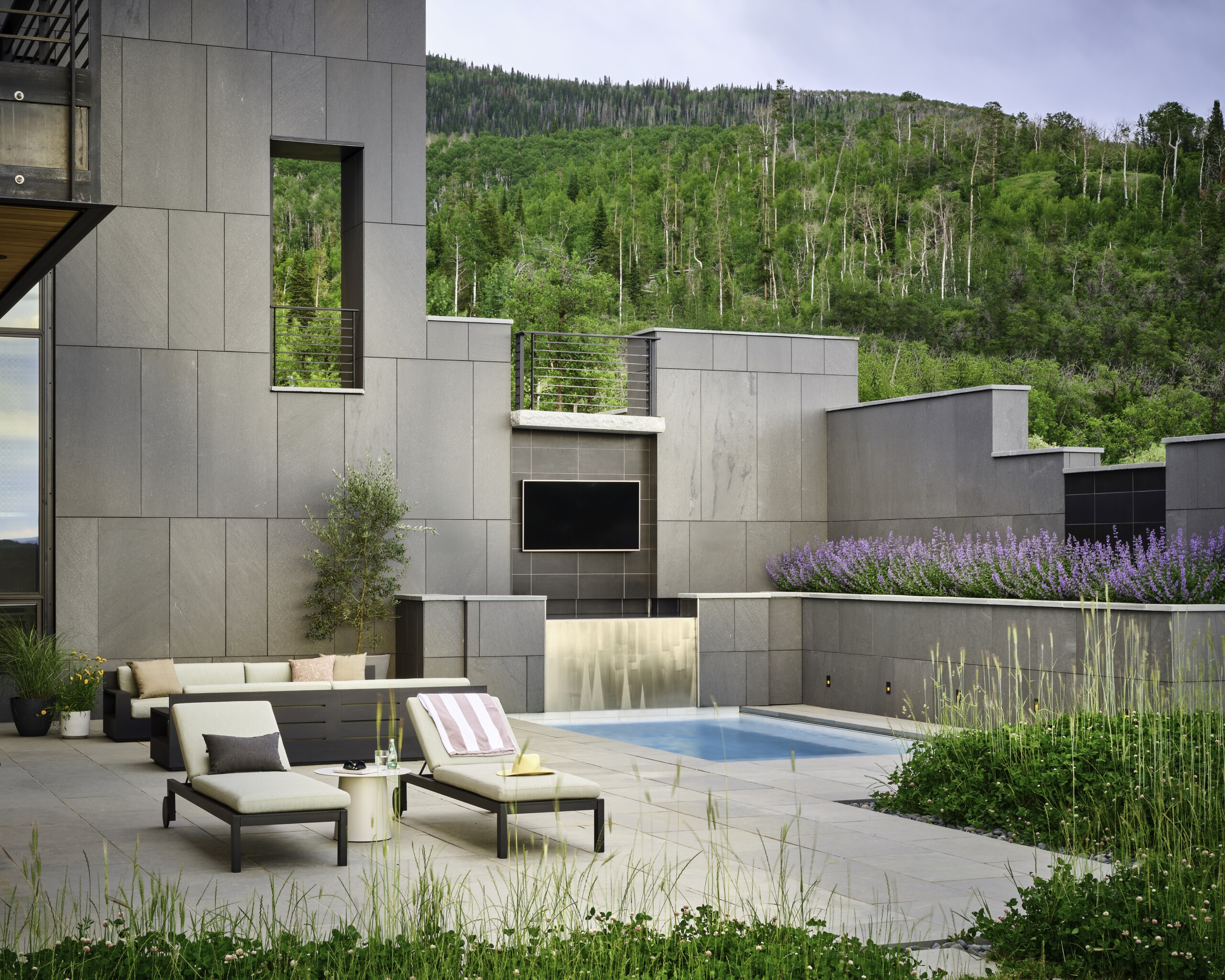 Gb Parkman 06 16 25 Pool 160mb